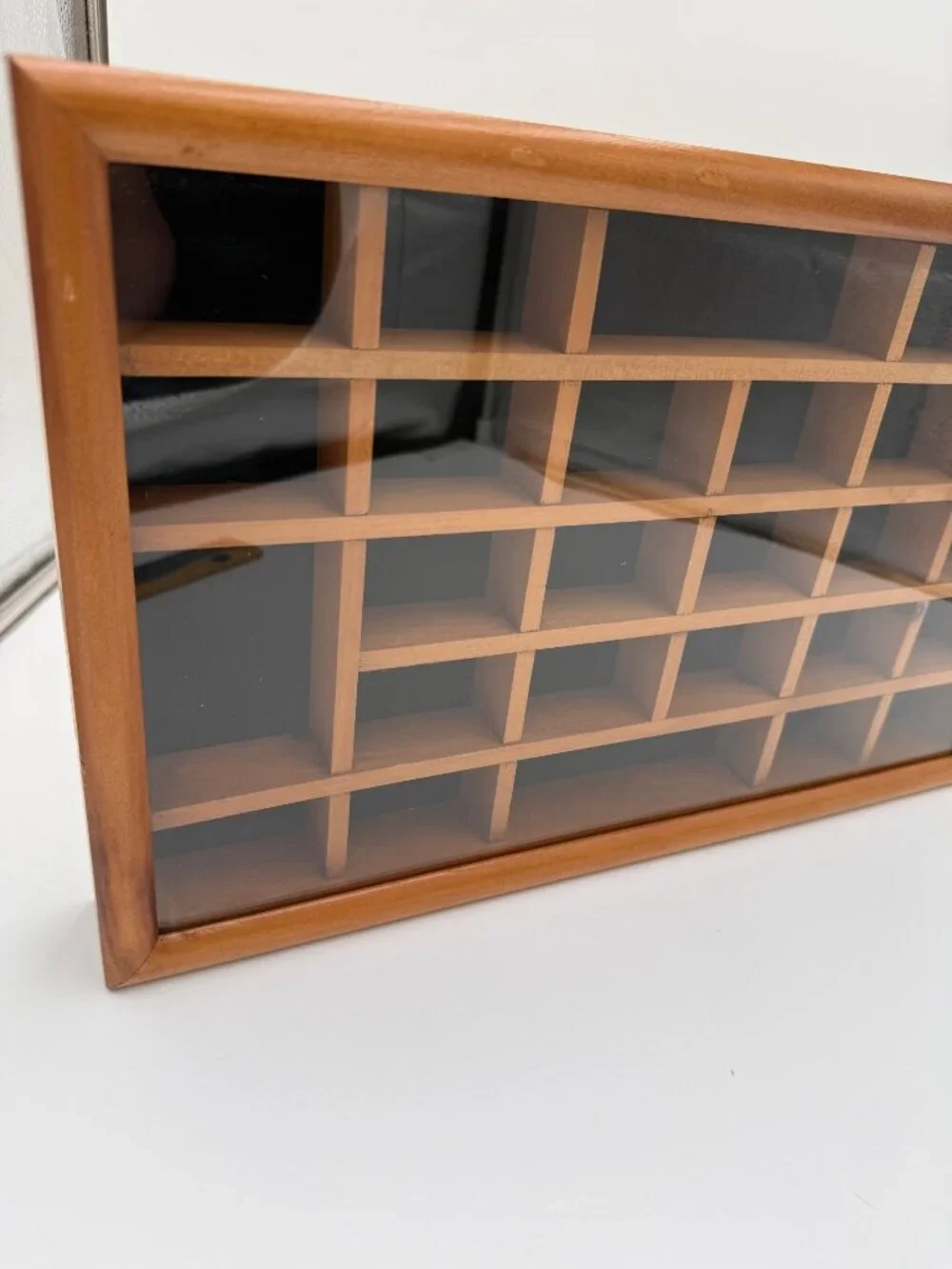 Vintage Wooden Miniatures Shelf Knick Knack Curio Display Shadow Box Wood Glass - Picture 5 of 15